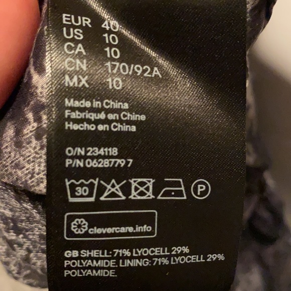 H&M conscious blouse dark blue - Picture 3 of 4